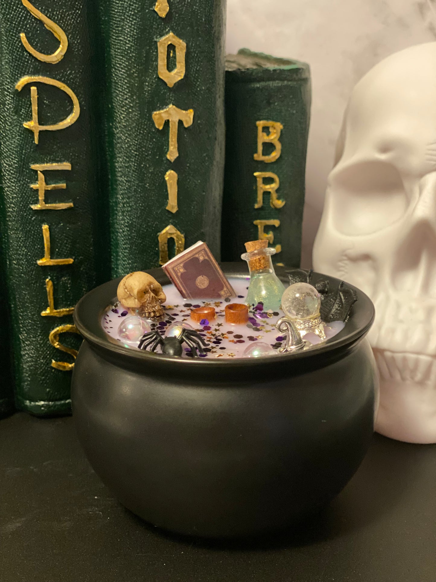 Cauldron Witches Spell Candle